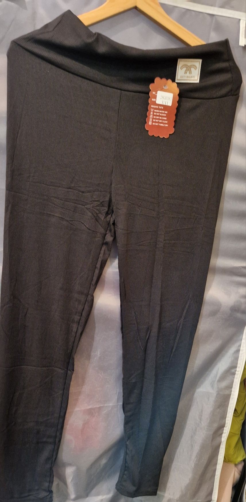 Vendo leggins novas com etiqueta