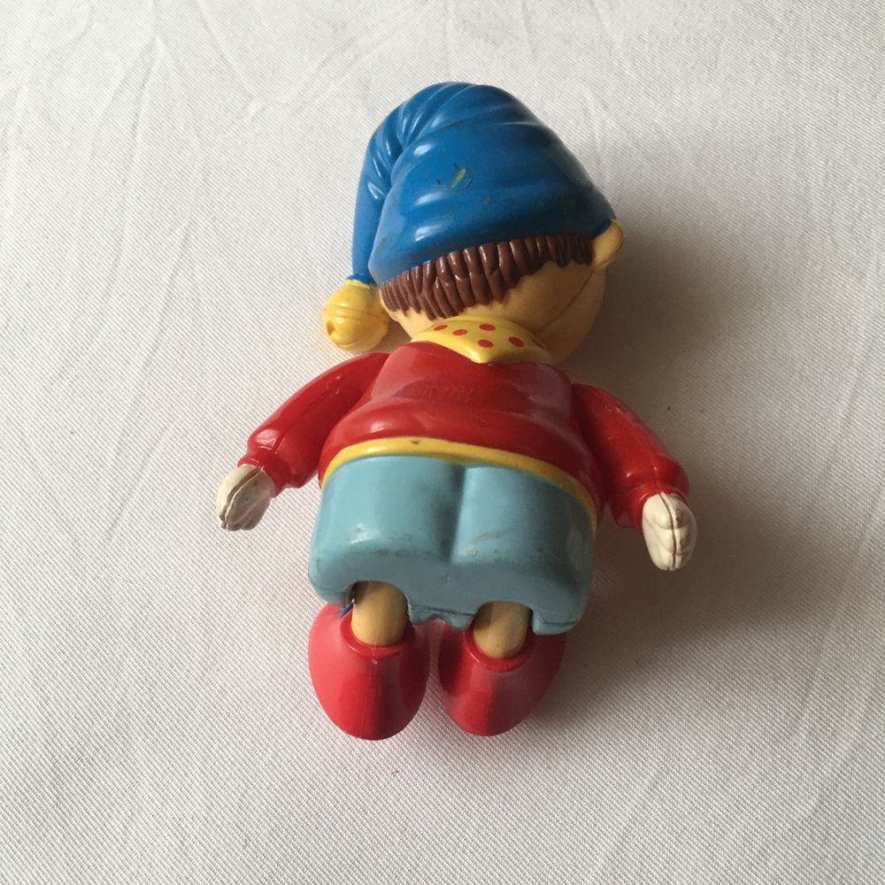 Smurf,Hello Kirty,Snoopy Sally Noddy