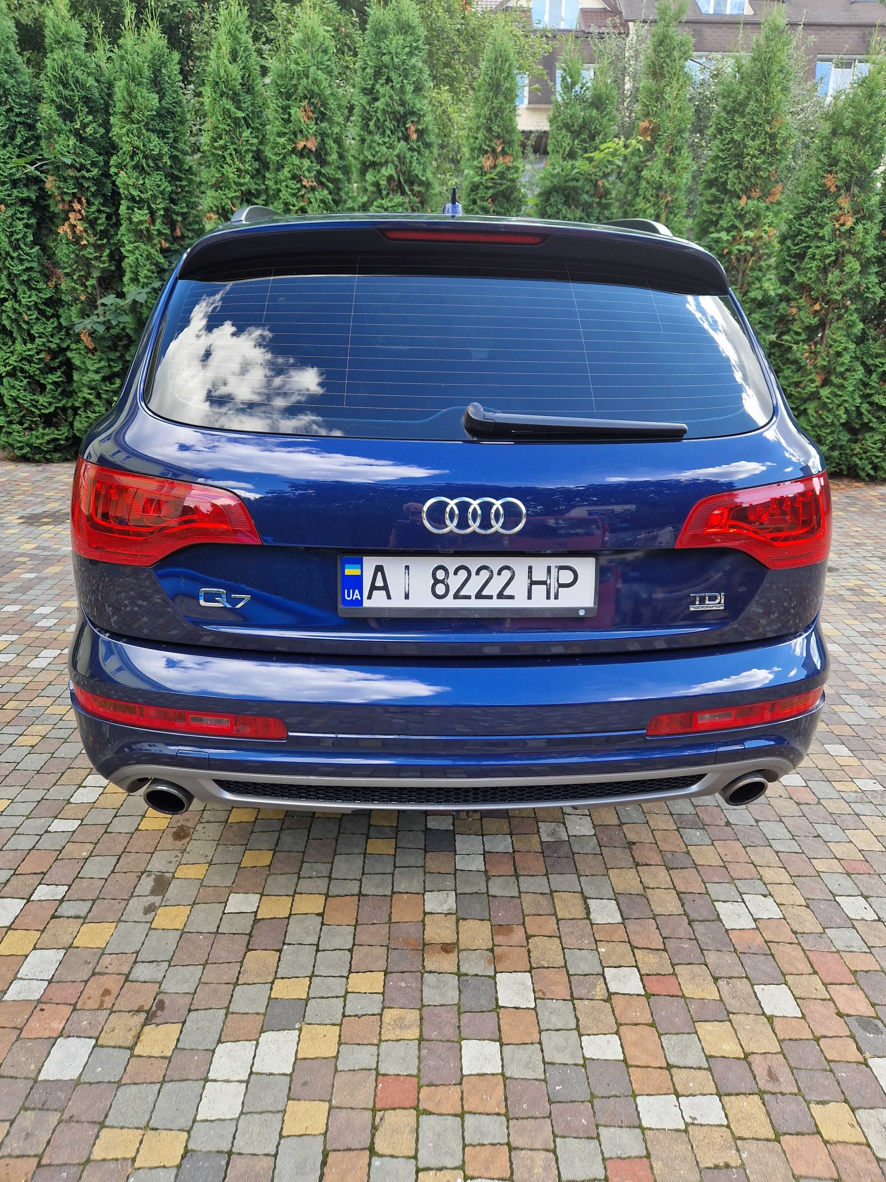 Audi Q7 3.0 D 2012г   S-Line