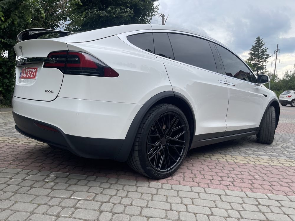 Tesla Model X 100D тесла модел Х 2017