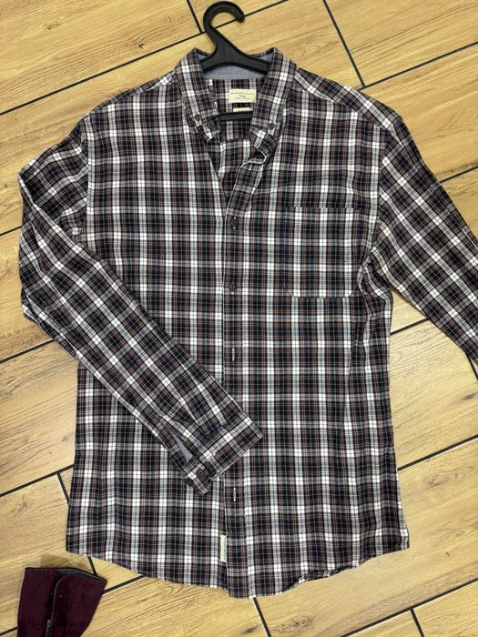 Чоловічі сорочки розмір М