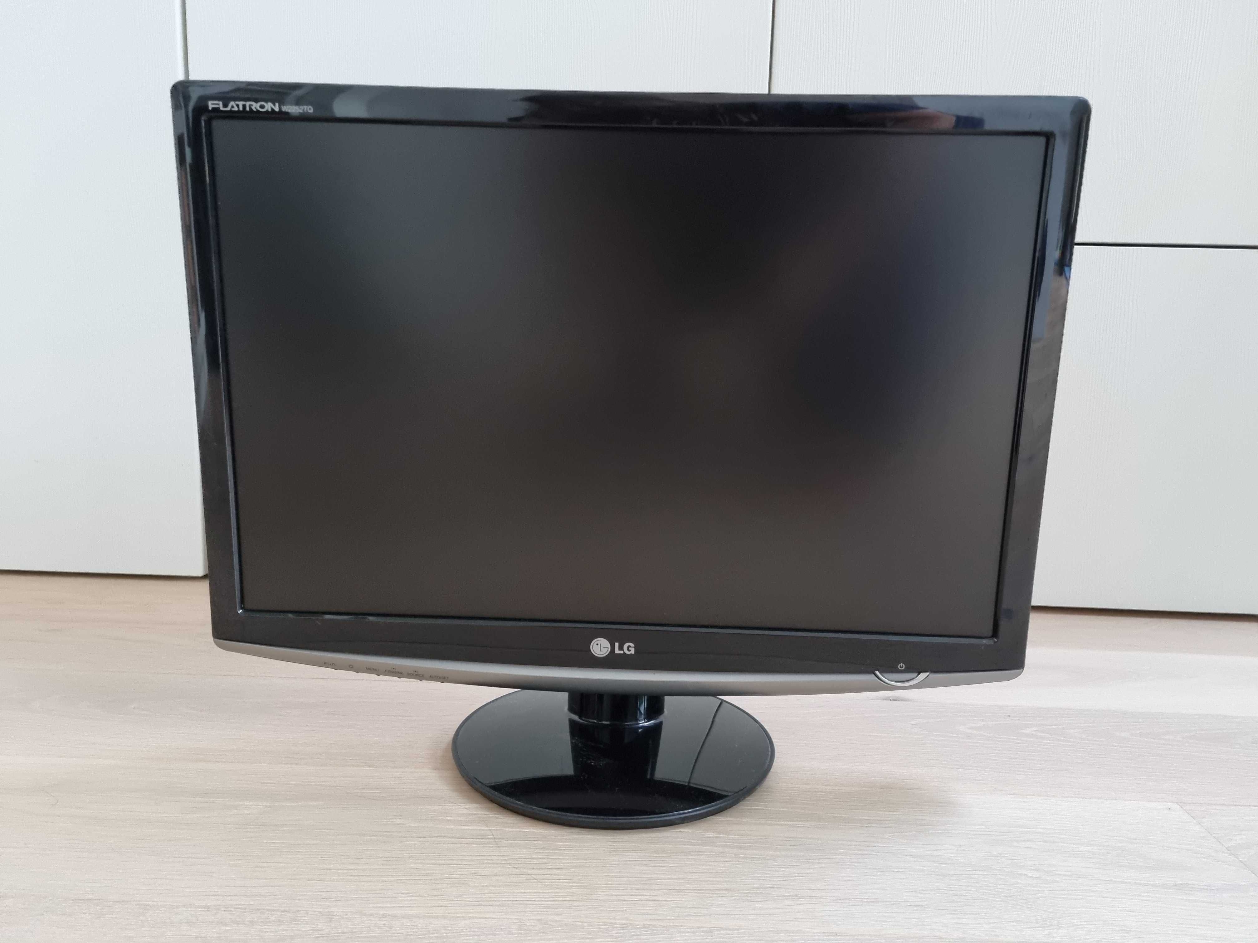 Monitor LG W2252TQ-PF