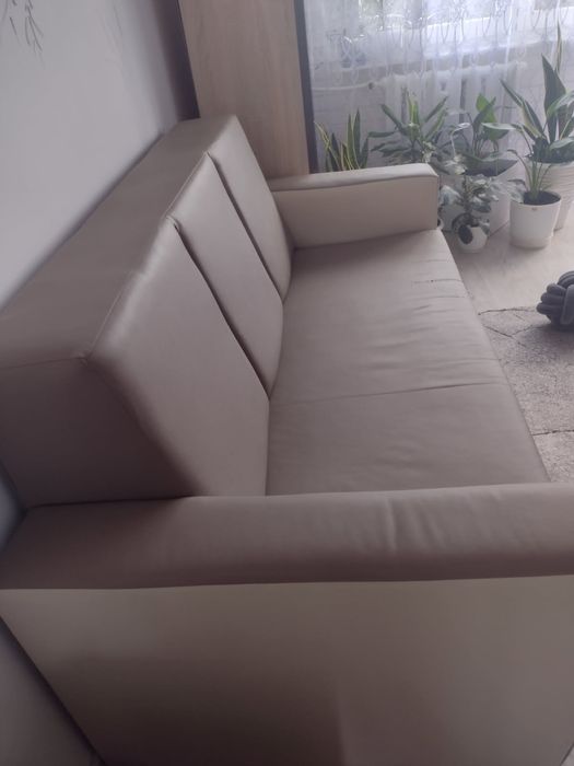 Kanapa, sofa z funkcją spania.
