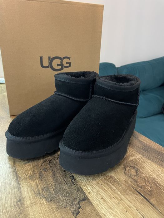 Уги Угги UGG ultra mini чорні/коричневі/бежеві + носочки