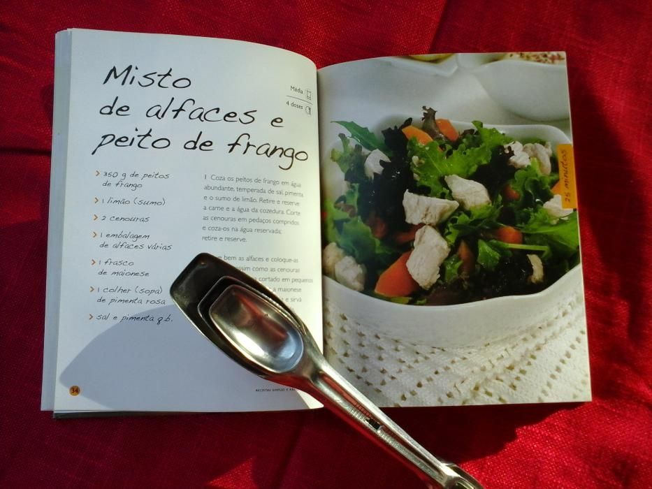 KIT Receitas SIMPLES & Rápidas/SALADAS + 6 Colheres/MEDIDA-INOX-Oferta