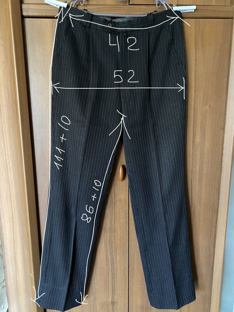 Мужской костюм р.44-46