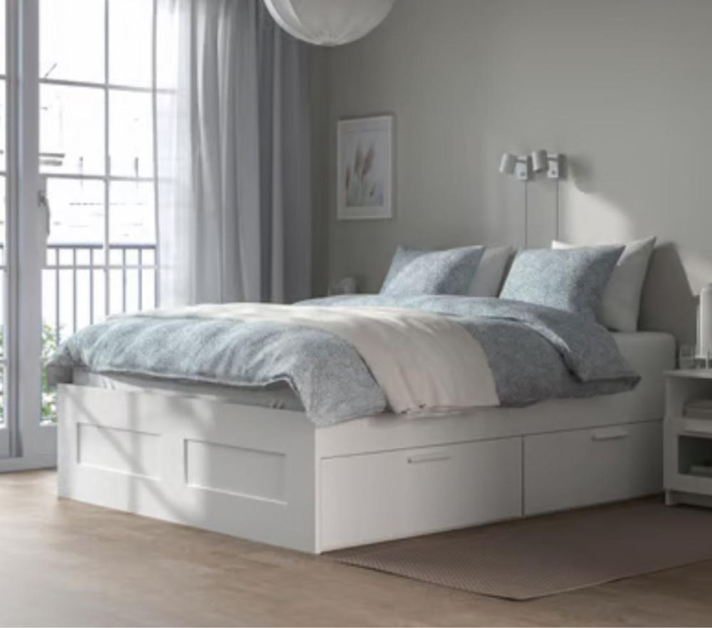 Cama e colchao Novos