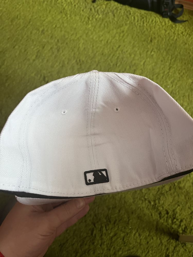Бейсболка NY LA New Era Fullcap (snapback) 59Fifty.