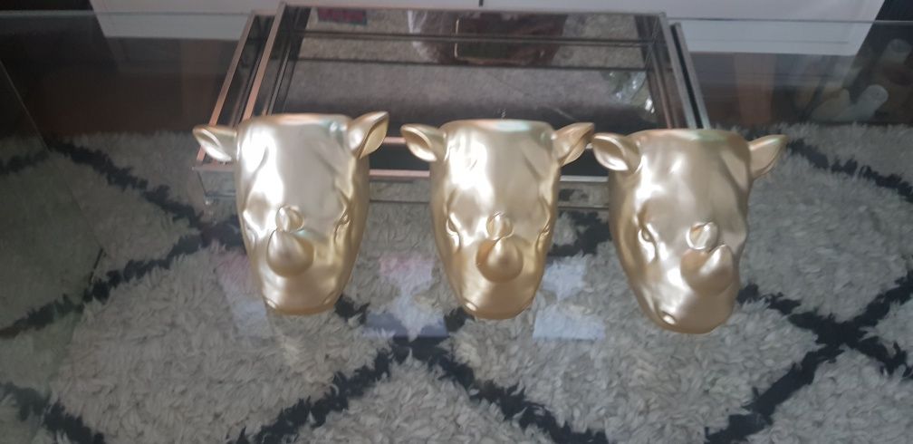 Nosorożce - donice w kolorze jasnego złota - cena za 1 sztukę