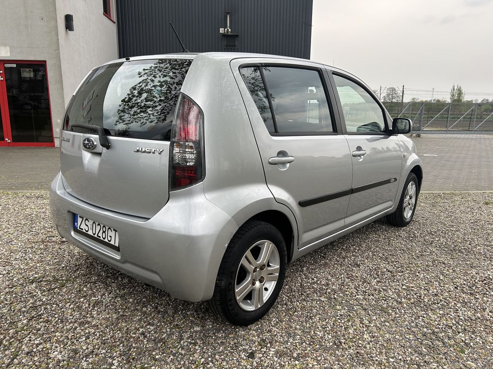 Subaru Justy benzyna zadbany przebieg 115tys km