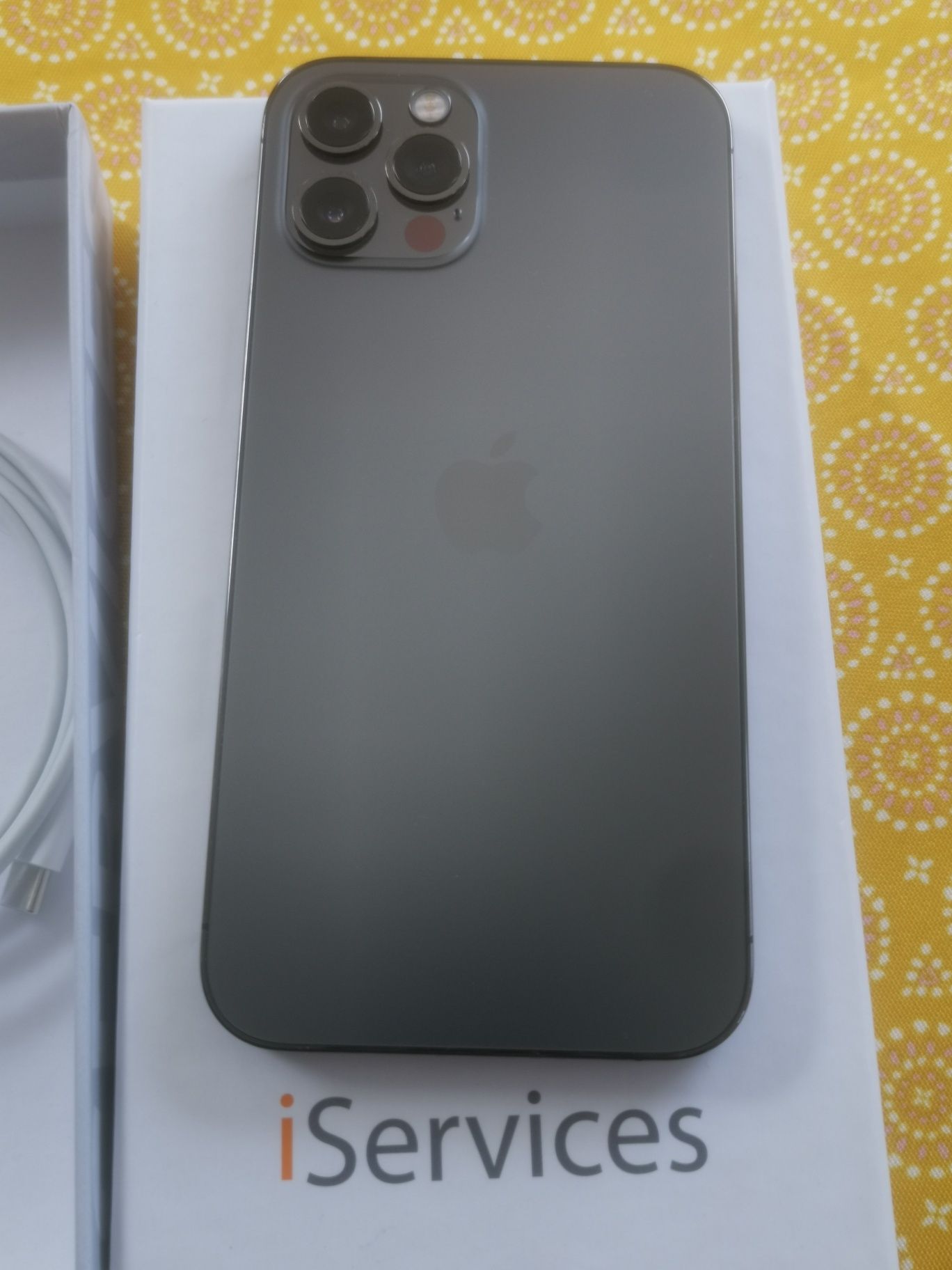 iPhone 12 PRO 128 gigas com factura Iservice cinza como novo