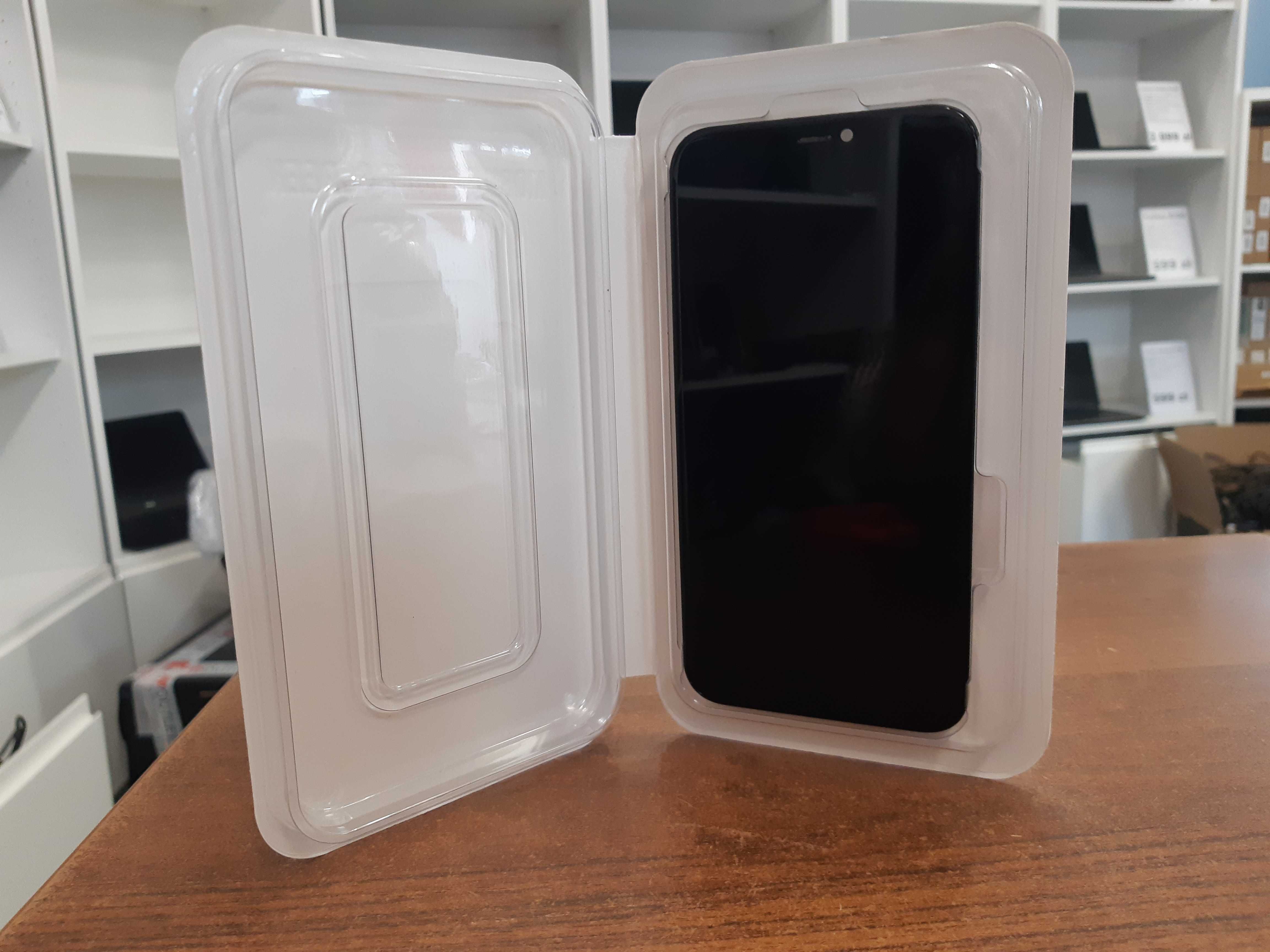 Wyświetlacz Iphone 11 Wymiana wyświetlacza Iphone 11 w ciągu GODZINY