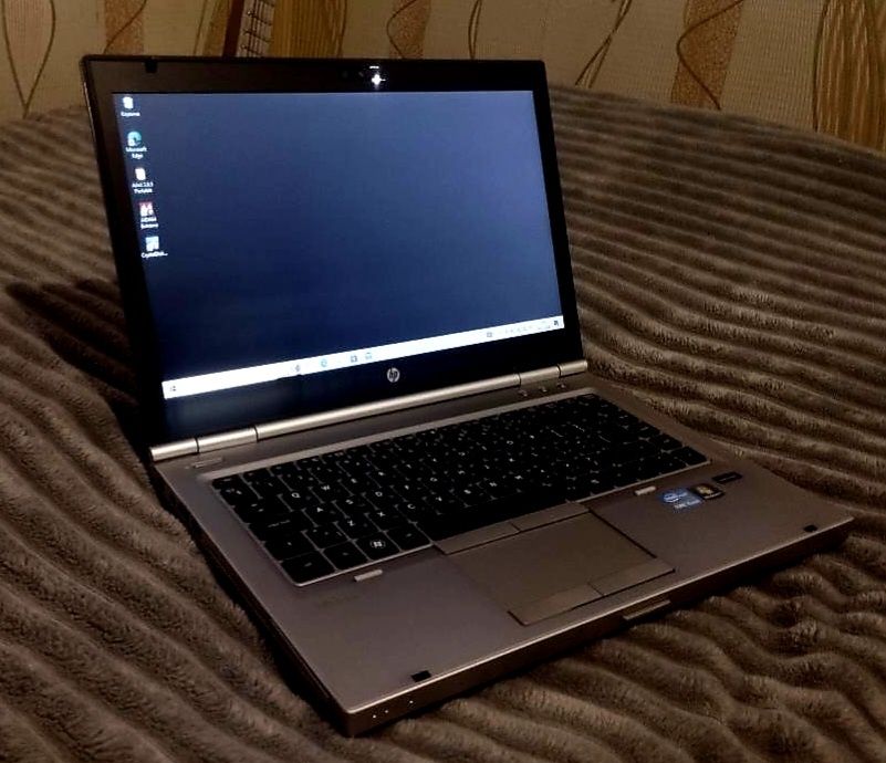 Ультрабук трансформер НР х360 310С2:
іР-З700/8 ddr3/128 М2/1ЗН battery