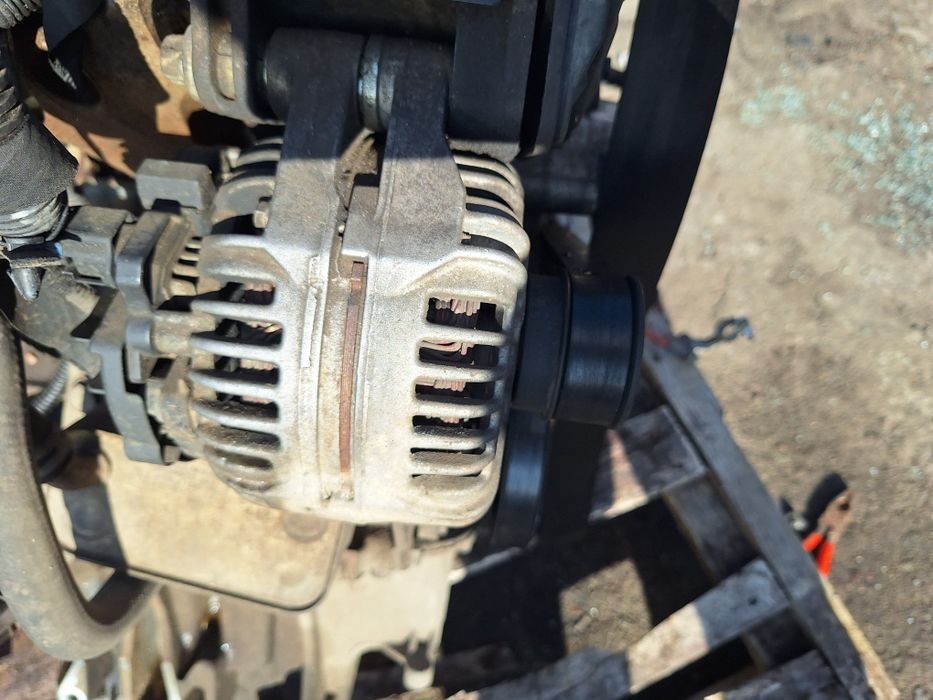 Opel Astra H Vectra C Zafira B 1.9cdti 120km alternator