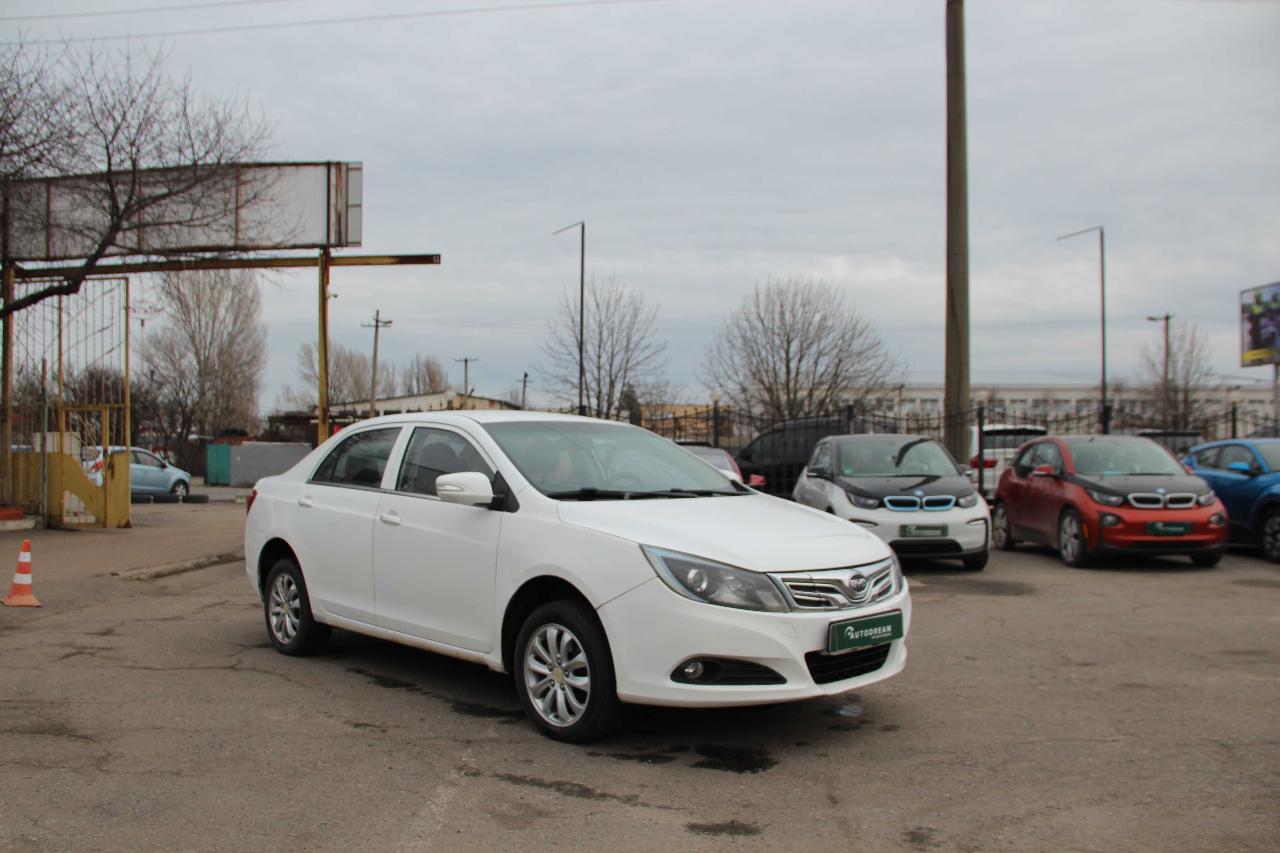 Byd E5, электро, 2016 год, автомат, передний, 47 кВт(300+- км), Бад Е5