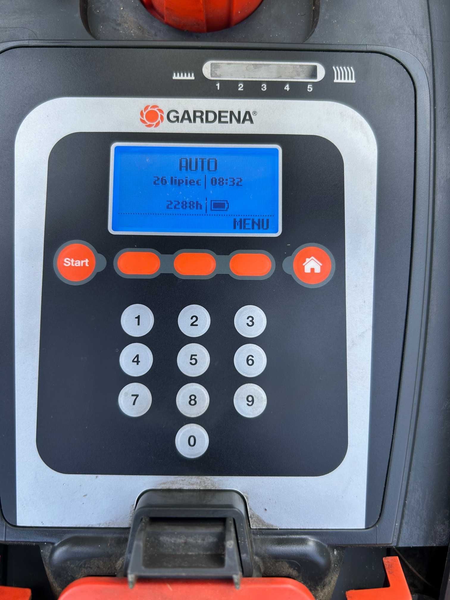 Robot koszący Gardena R 70 Li