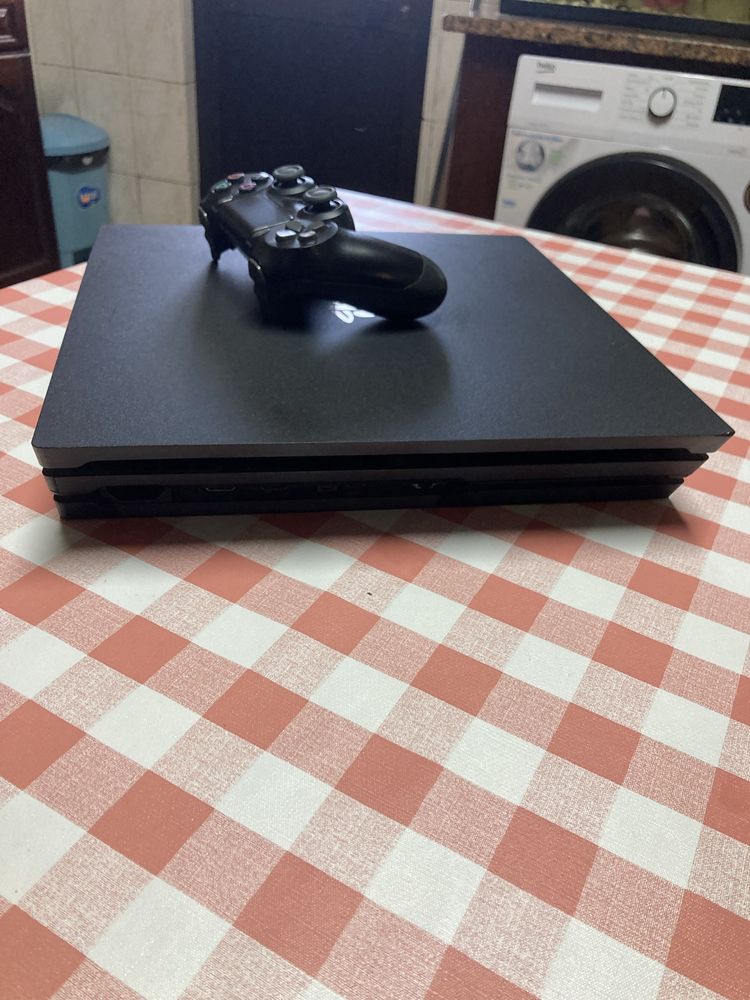 Ps4 Pro 1 ( Tb).