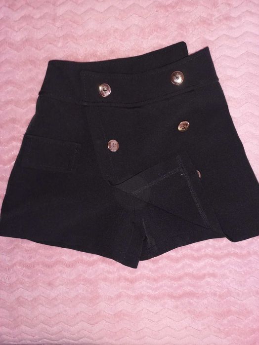 Сукня для дівчинки 104-110см.+шорти