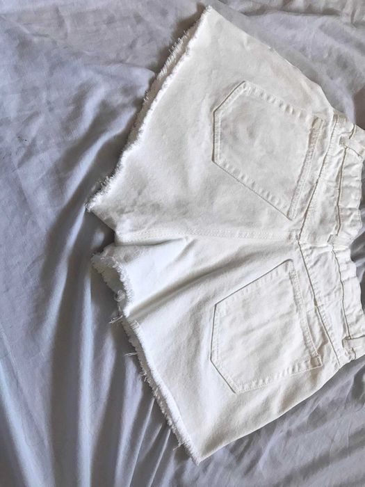 Promoção:Calções de ganga, efeito dardo de cintura subida 100% Algodão