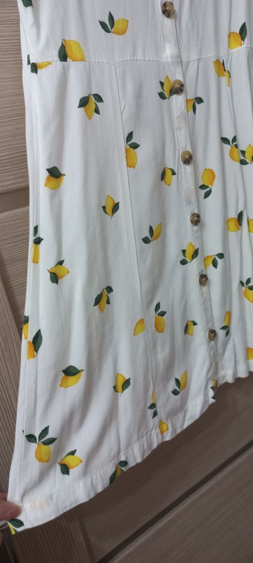 Sukienka H&M biała w cytrynki roz.158 stan idealny
