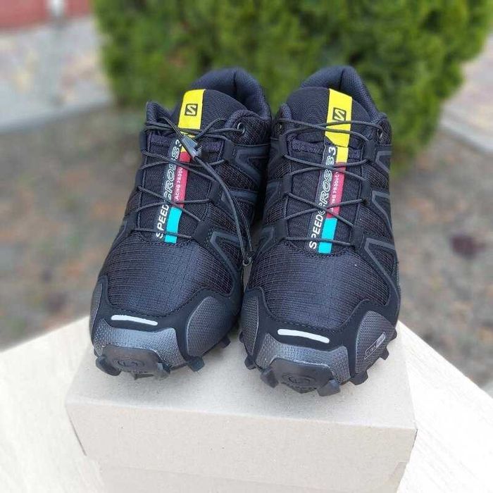 Продам кросівки,нові,непідійшов розмір (41р)маломірять десь на 40р.