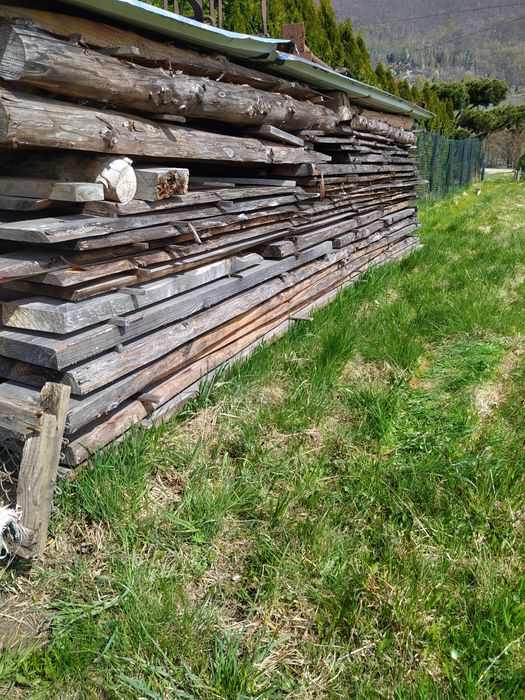 Sprzedam foszty,deski modrzewie, świerkowe.