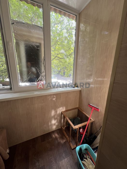 1-кімн. квартира на Космосі з ремонтом і меблями