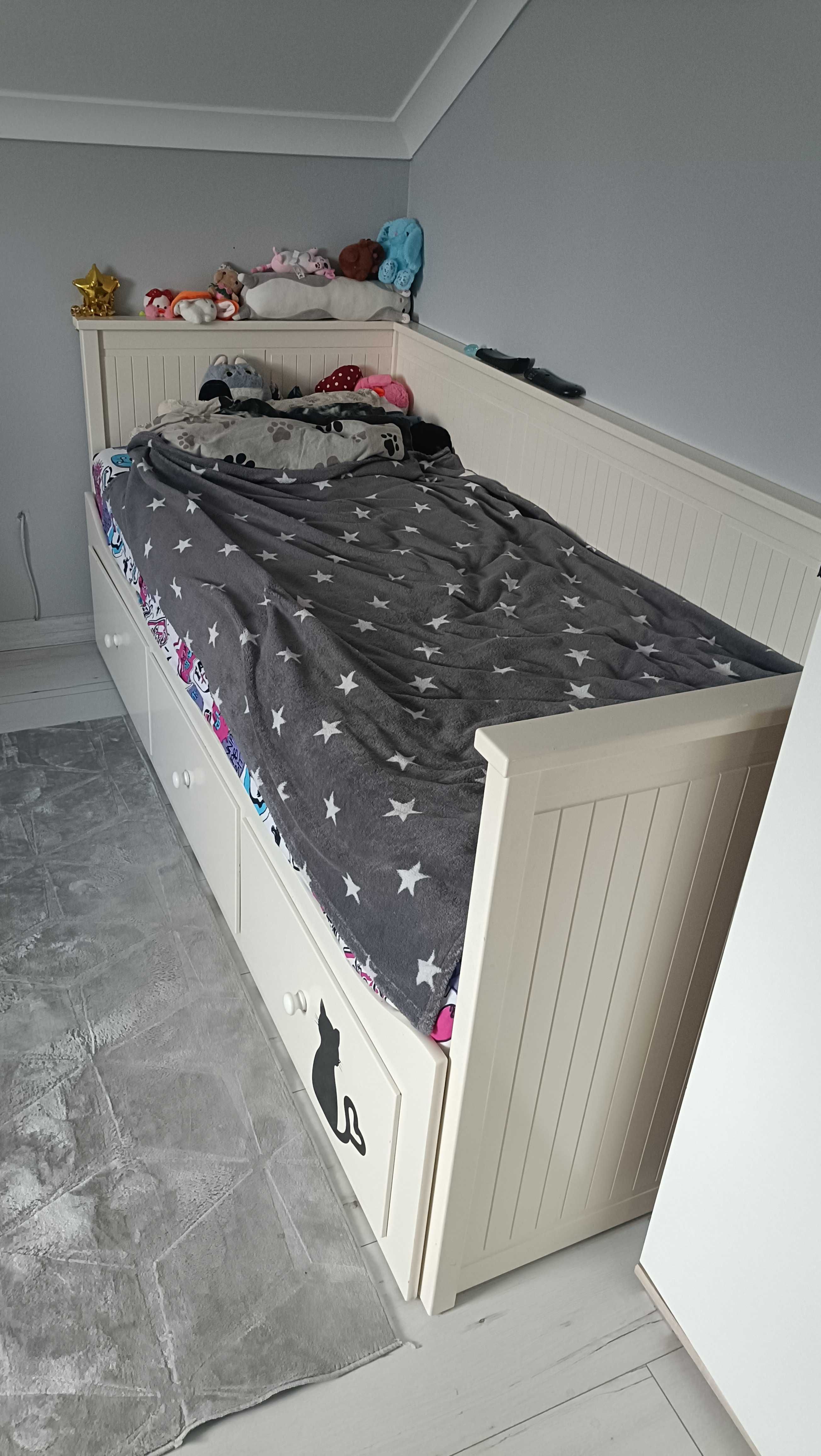 Łóżko Ikea hemnes