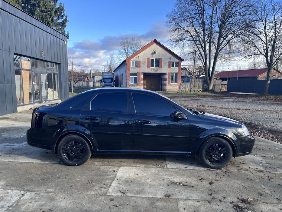 Продам Chevrolet Lacetti 1.8 АКПП