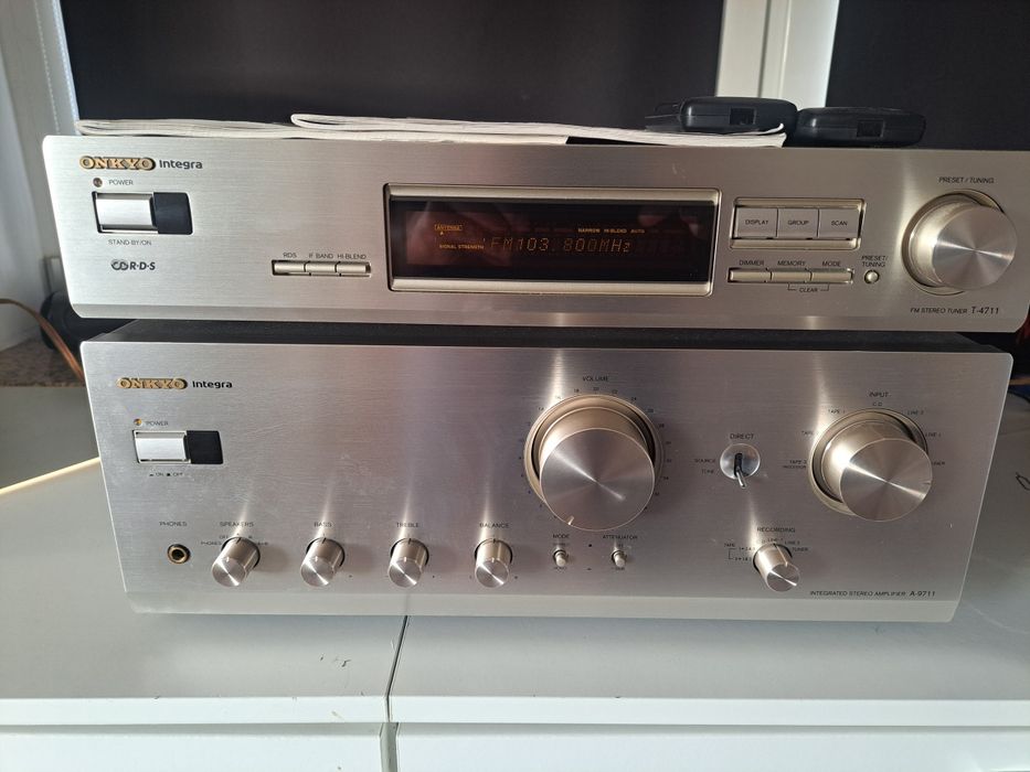 Wzmacniacz Stereo Onkyo A-9711 oraz Tuner T-4711