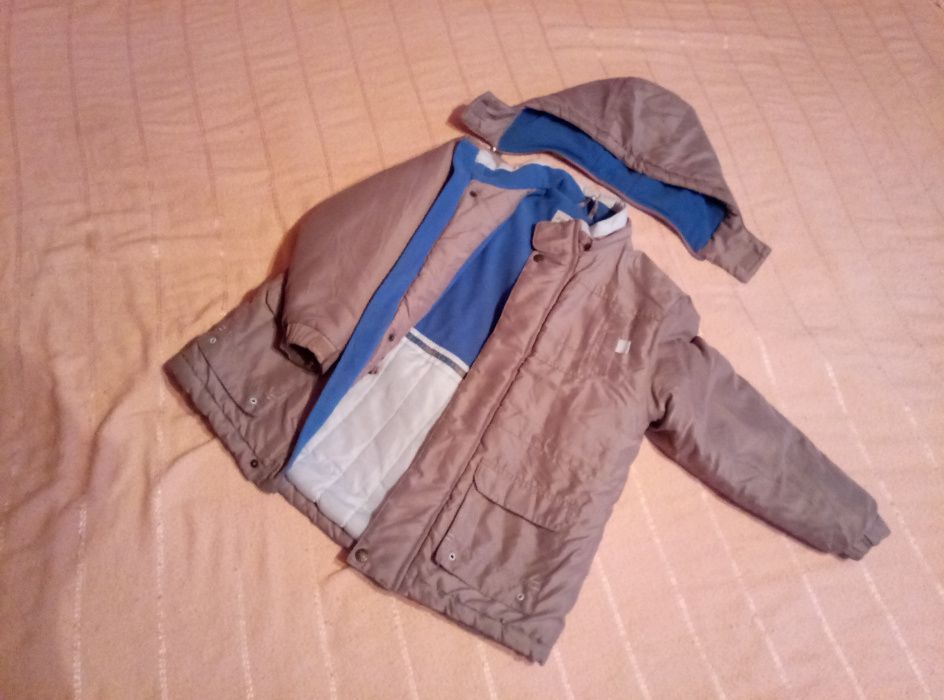 Продам детскую зимнюю курточку REBEL 7-8 лет, 128 рост.