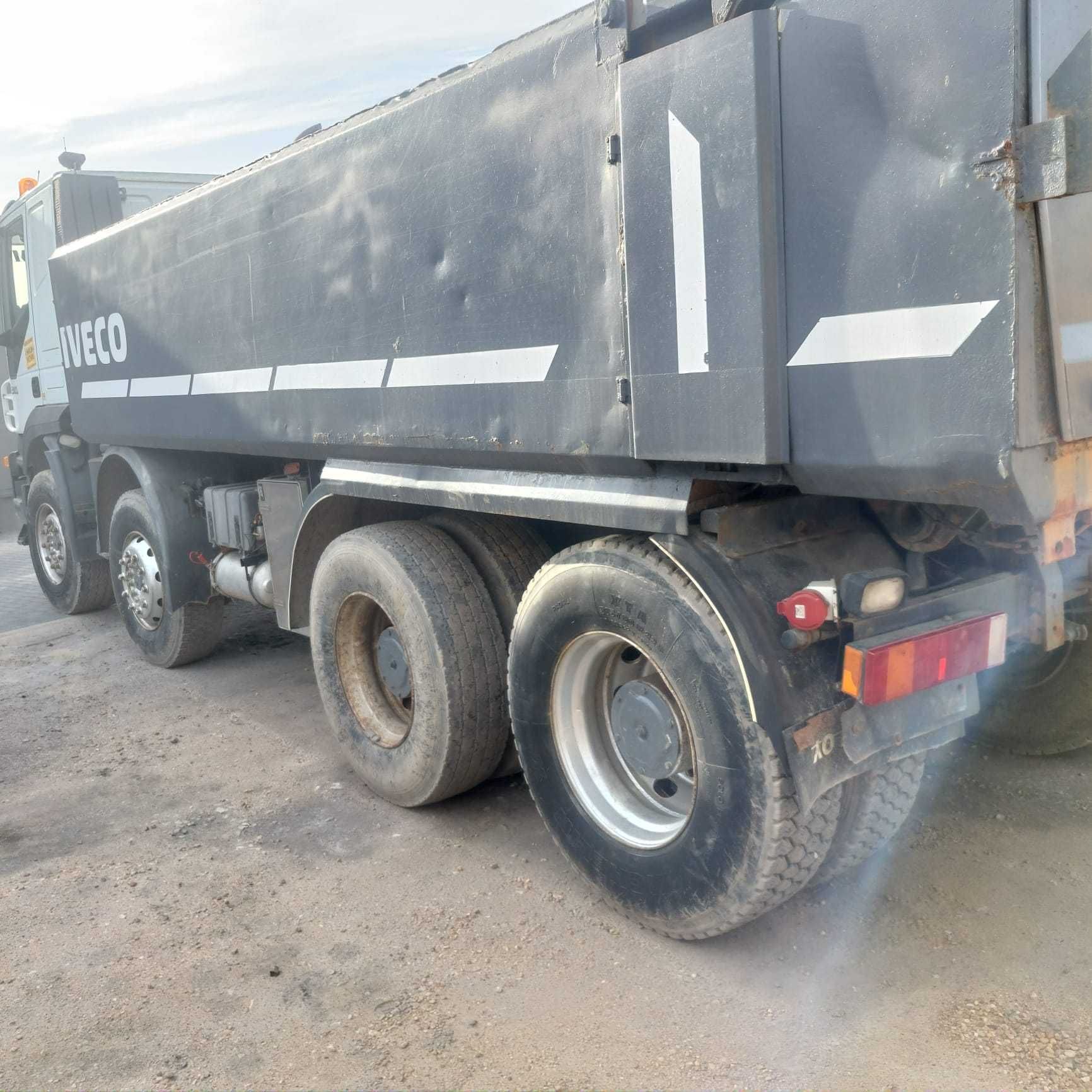 Iveco Trakker 4 osiowa 360km 2006