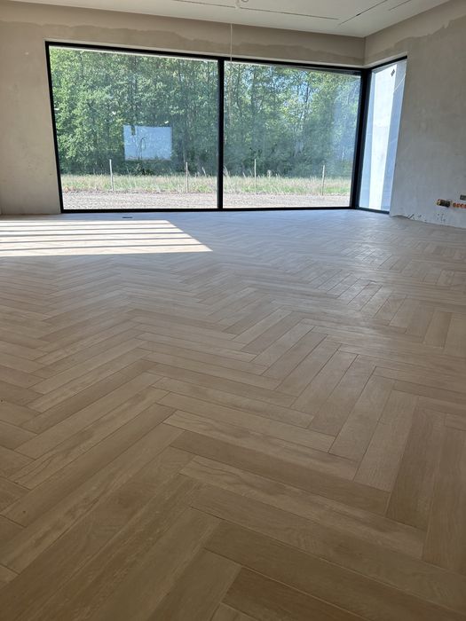 Glazurnik Płytkarz  Łazienki Premium Mega format