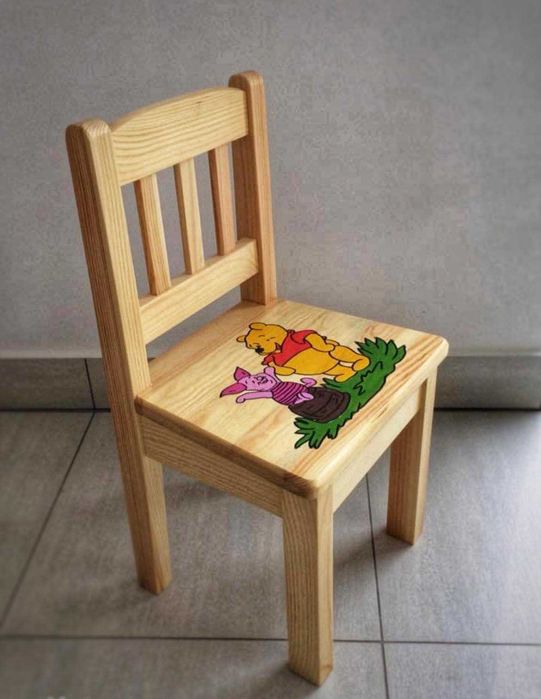 krzesełko dla dzieci drewniane Kubuś Puchatek