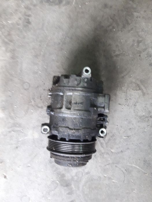 pompa klimatyzacji sprężarka mercedes e klasa w 210 z 2001r 2.3benz