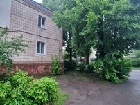 Кутова 2 кімнатна квартира 1 поверх - під комерцію або оренду