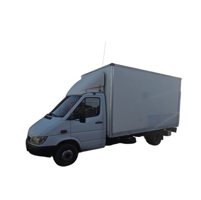 Transport i przeprowadzki  Sprinter kontener z windą