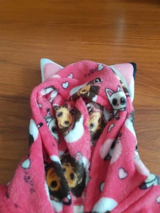 Piżama jednoczęściowa Koci domek Gabi + gratis