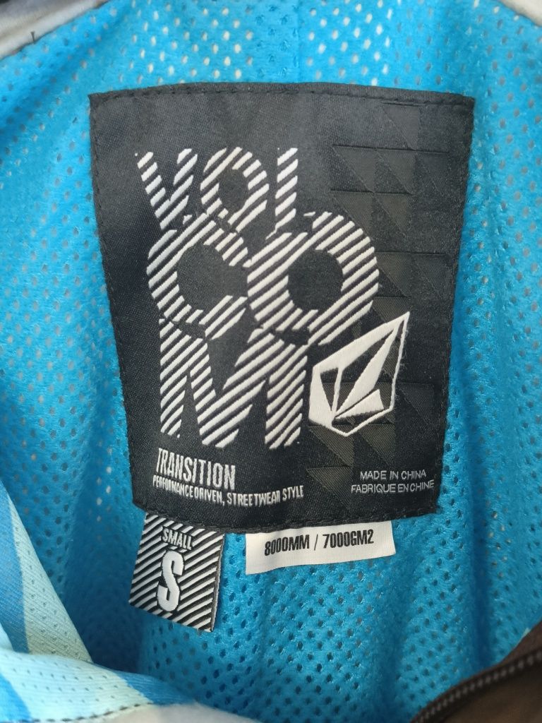 Spodnie snowboardowe narciarskie Volcom r. S