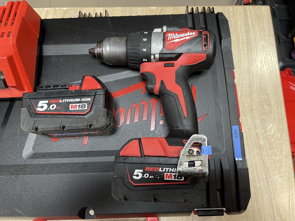 Milwaukee M18 BLDD / безщітковий шуруповерт Мілвокі, комплект