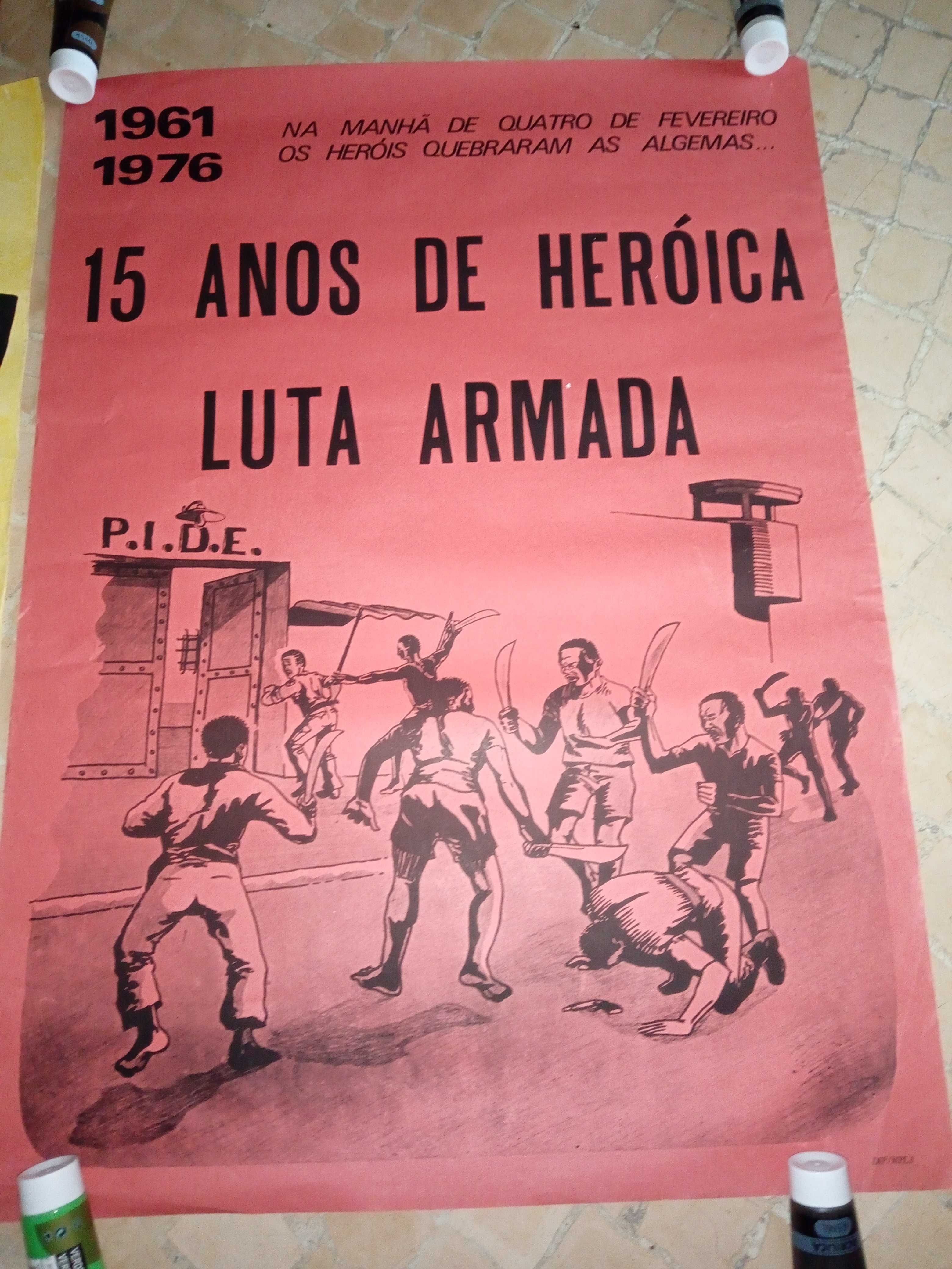 2 cartazes Angolanos da independência