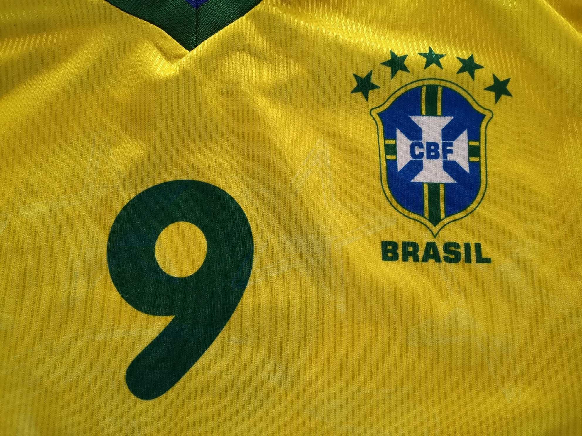 Camisola não oficial do Brasil de Ronaldo "Fenómeno"