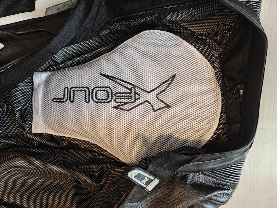 Kombinezon motocyklowy Xfour 56