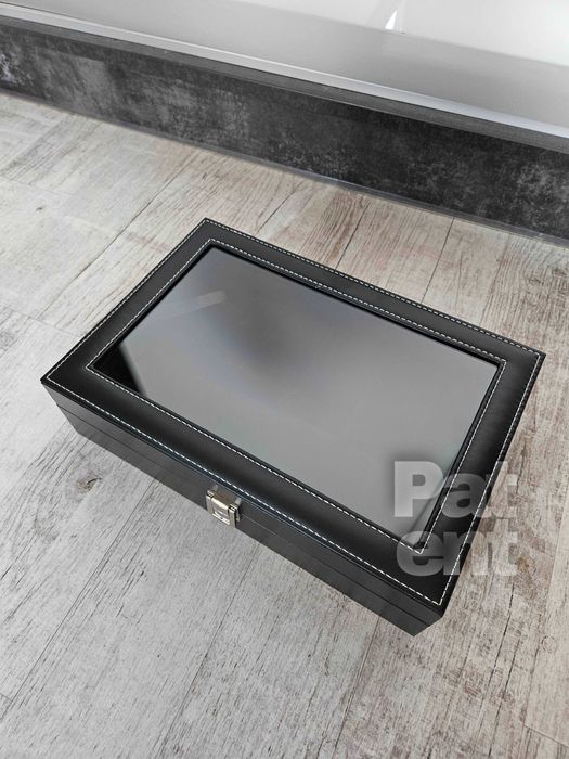 Czarna szkatułka na biżuterię zegarki bransoletki na prezent