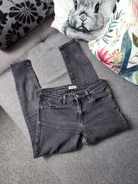 Damskie jeansy Wrangler skinny crop z zamkami 27/30 S