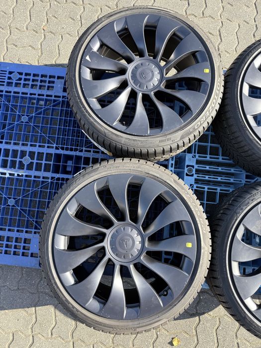 Диски комплект Tesla Model Y /R21 performance