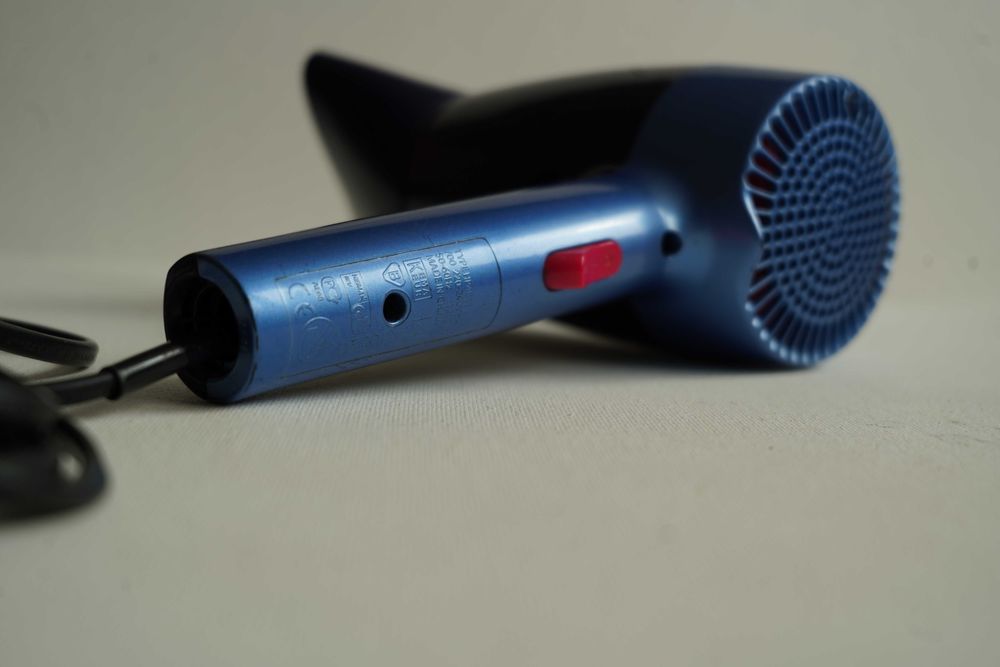 фен електричний Philips Compact 1200