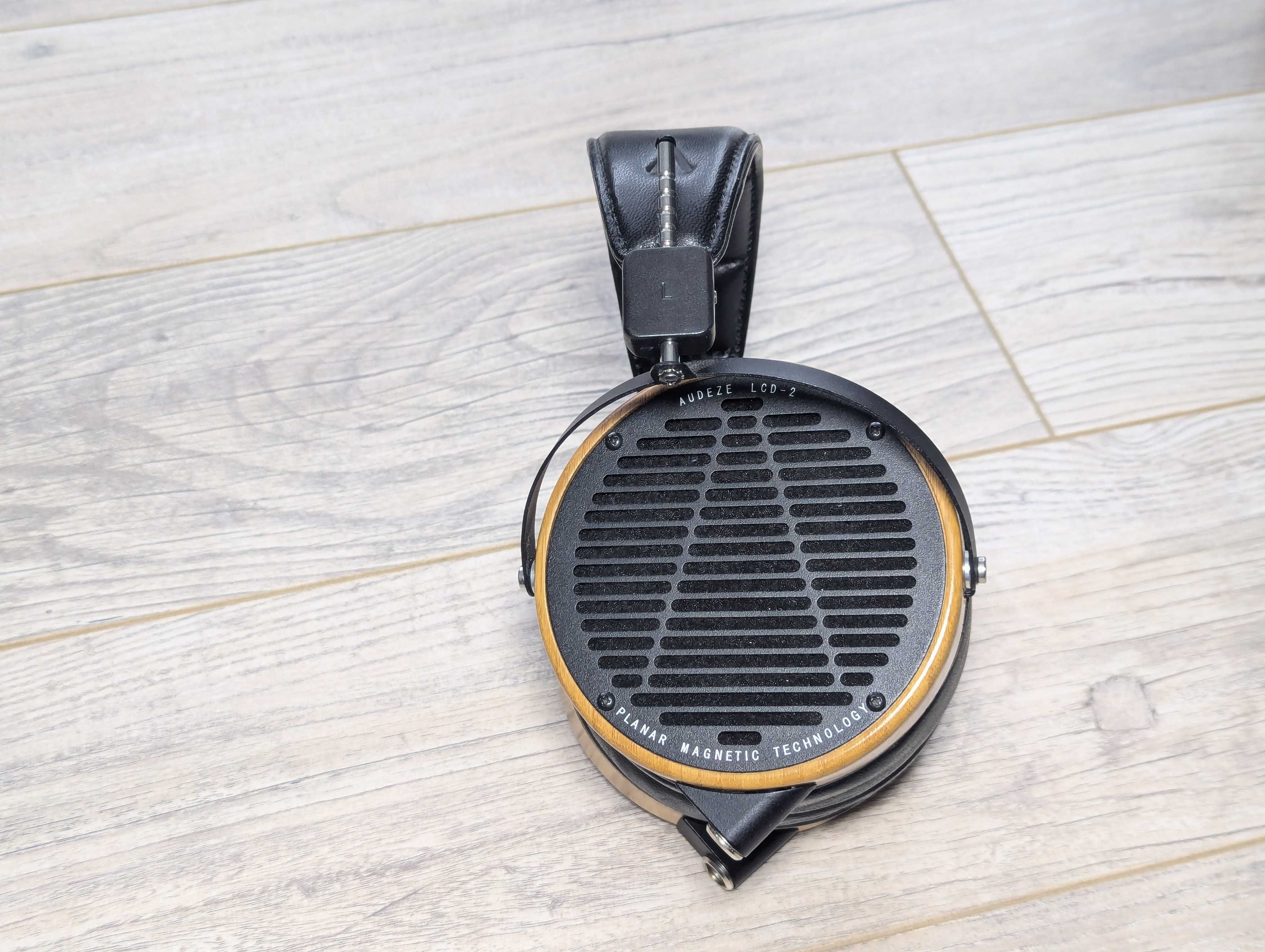 Audeze LCD-2 Bamboo Fazor