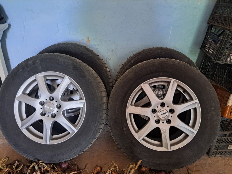 Машина FORD KUGA 2011