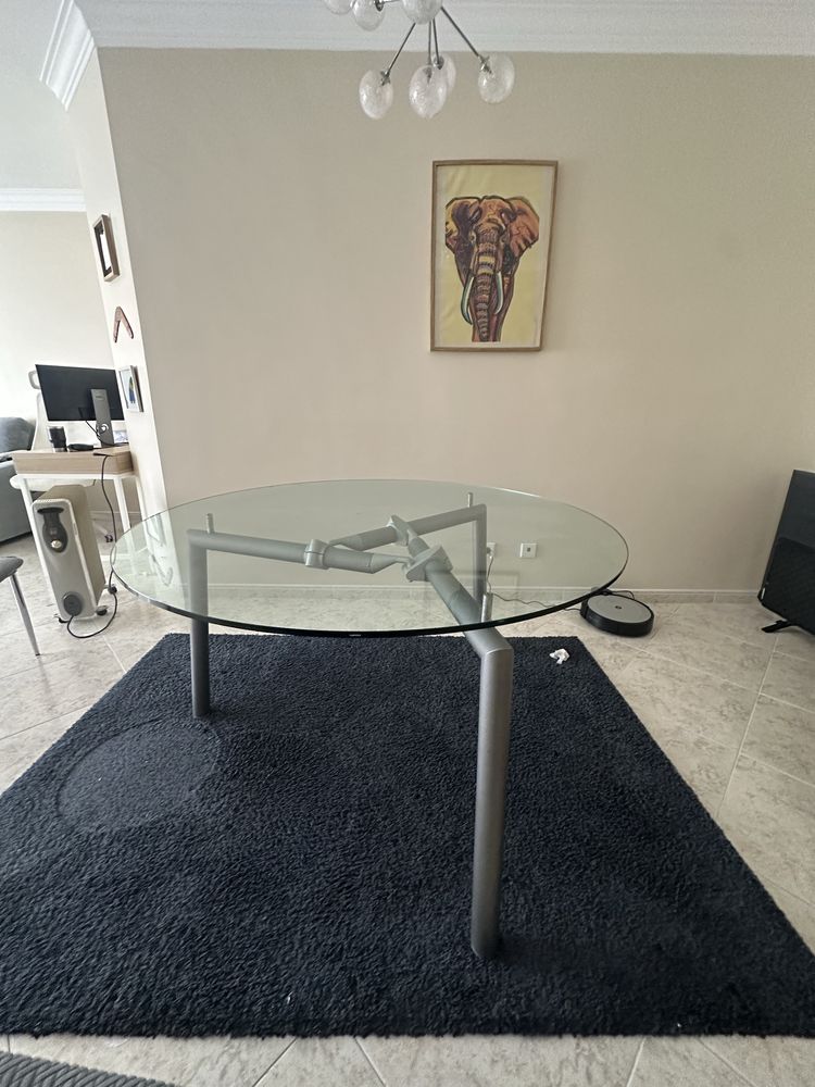Mesa de jantar - tampo de vidro